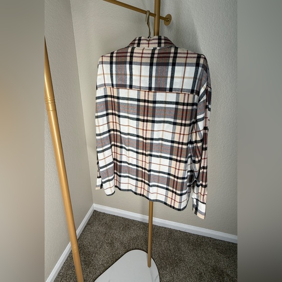 Forever 21 Men's Casual Plaid Shirt - Black, White, Brown - Picture 3 of 4